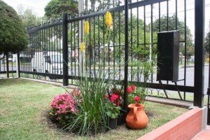 Beautful gardens surrounding the apartment